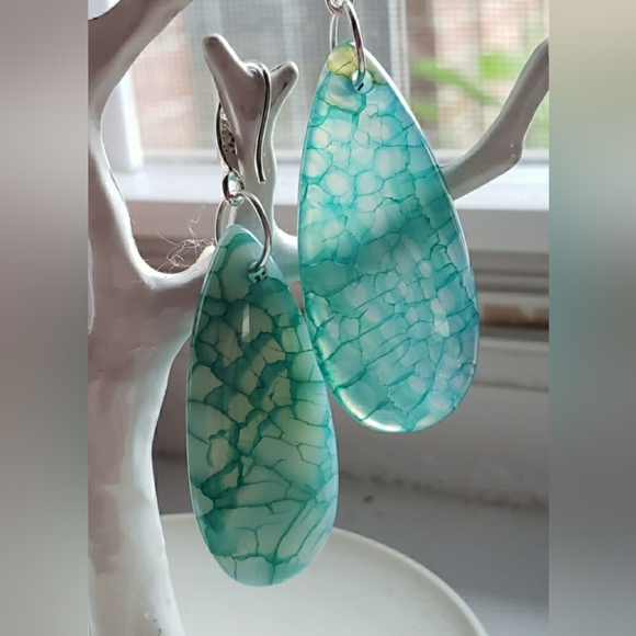 Earrings, dragon vein gemstone teardrop pendants, new, handmade. - Picture 1 of 3
